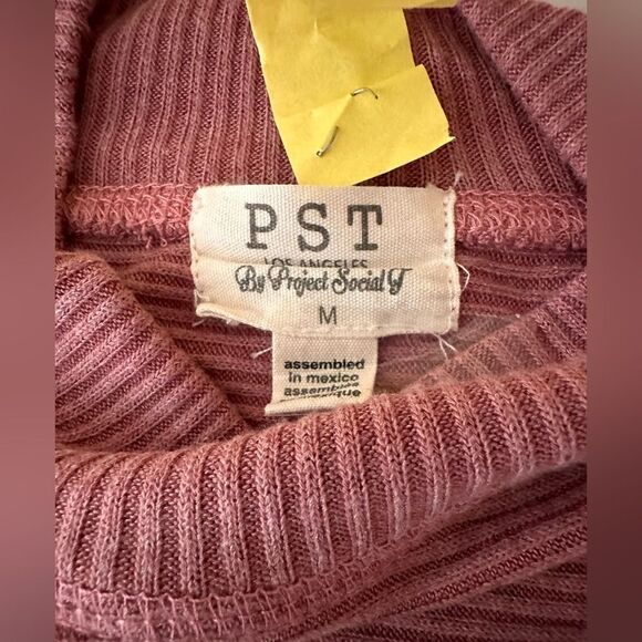 PST Pink long sleeve ribbed crop sweater - Picture 6 of 8
